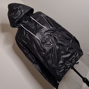 Izod sz M 100% black nylon jacket with hoodie
